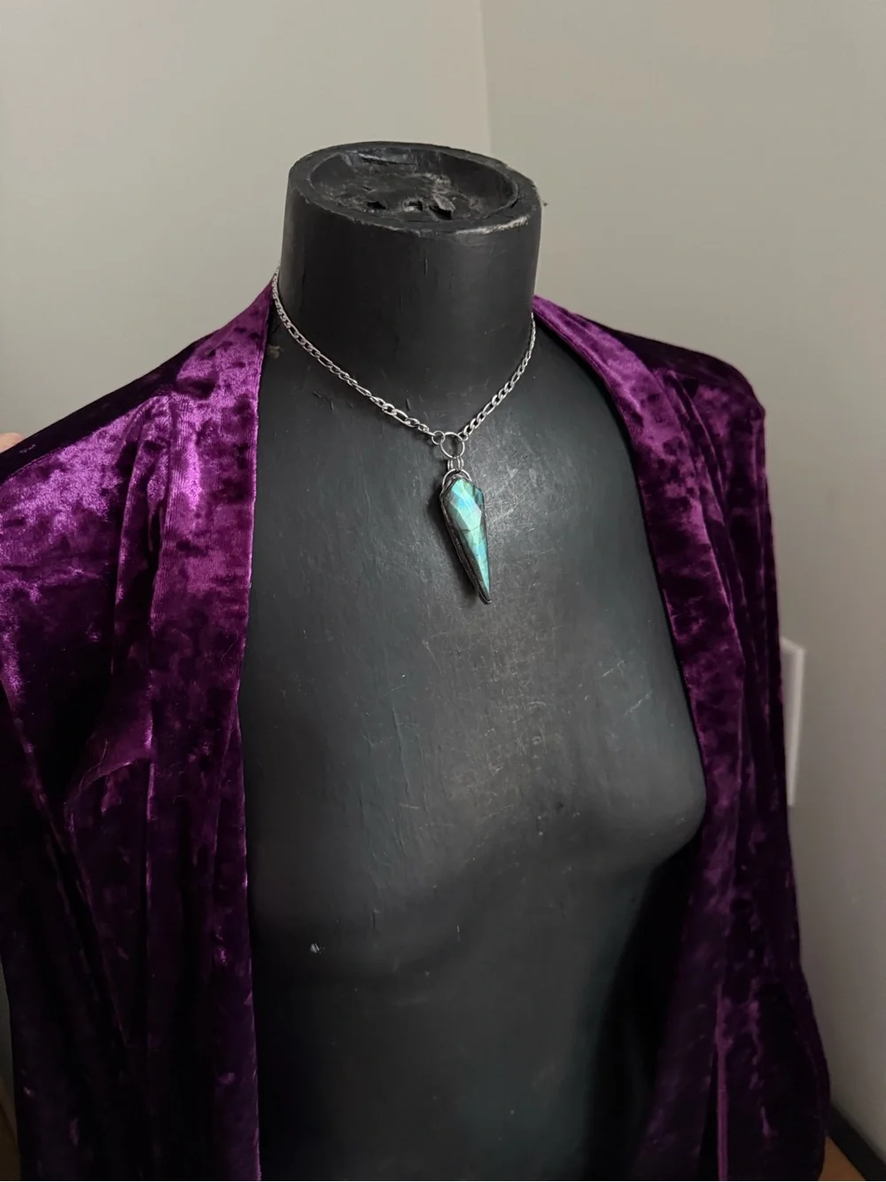 Labradorite crystal necklace pendant layering jewelry witchy boho style gothic